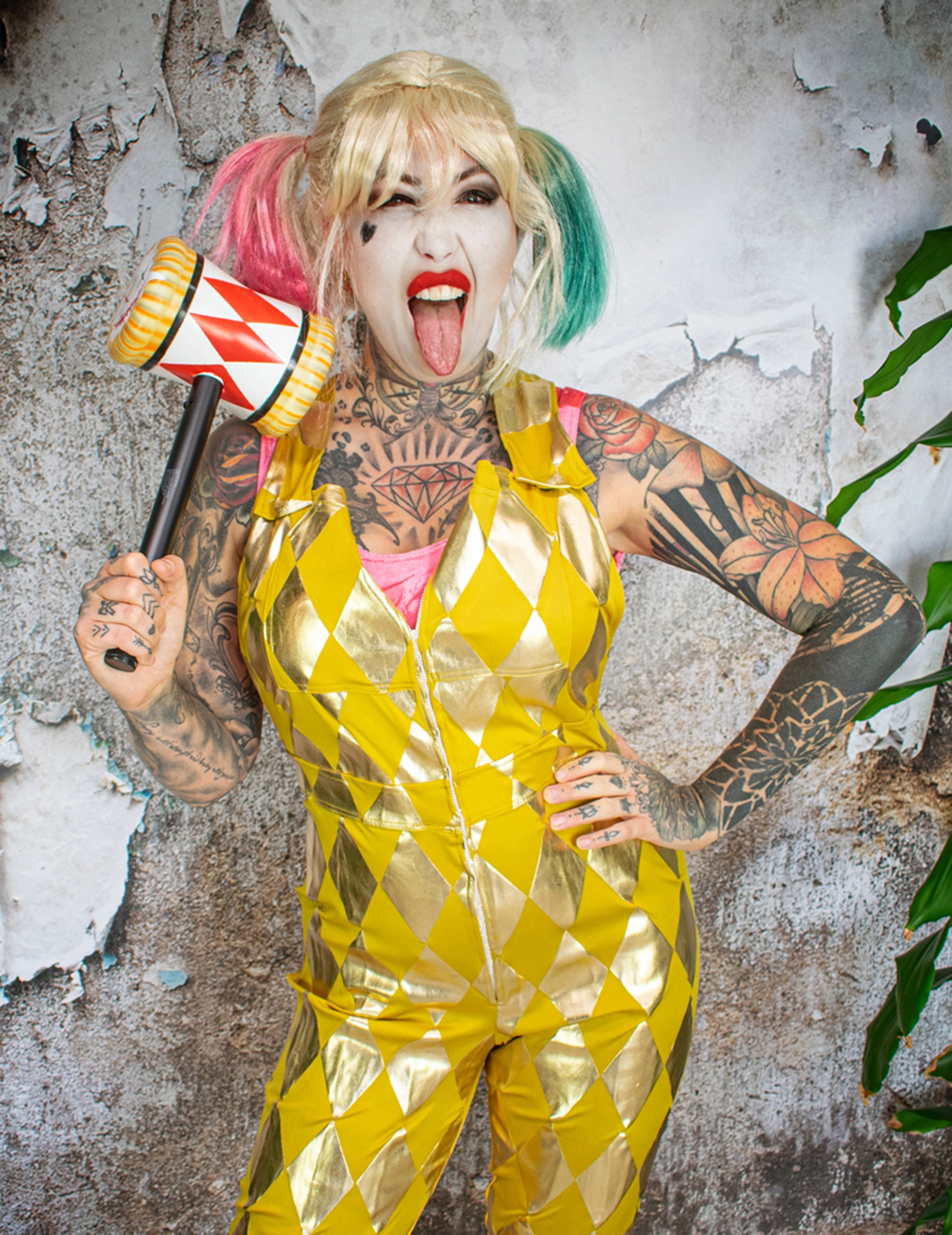 Gouden Harley Quinn Birds Of Prey™ Kostuum Voor Dames 6 Gouden Harley Quinn Birds Of Prey™ Kostuum Voor Dames - Afbeelding 4